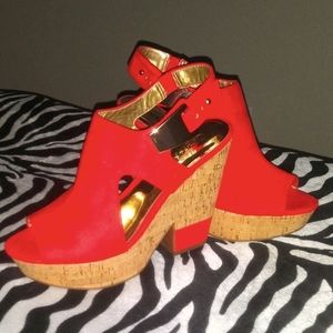 NWOB Bristol Wedged Sandals